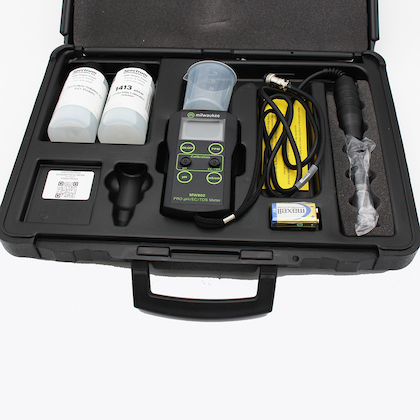 pH/EC Meter
